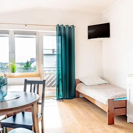 Mila 12 - Kameralne Pokoje 300 M Od Plazy W Karwi *