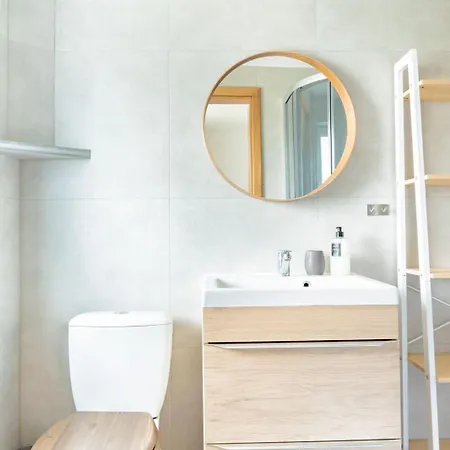 Mila 12 - Kameralne Pokoje 300 M Od Plazy W Karwi Rum i privatbostad *