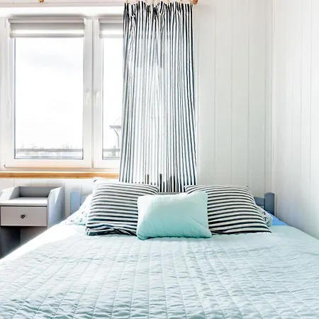 Mila 12 - Kameralne Pokoje 300 M Od Plazy W Karwi Karwia