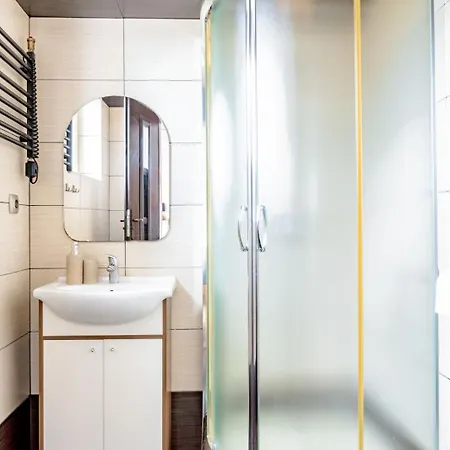 Mila 12 - Kameralne Pokoje 300 M Od Plazy W Karwi