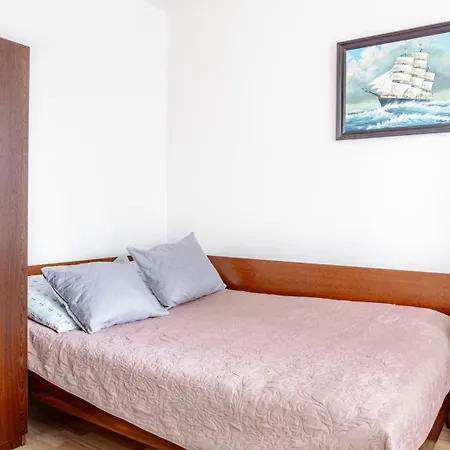 Kwatera prywatna Mila 12 - Kameralne Pokoje 300 M Od Plazy W Karwi *