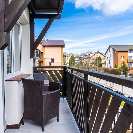 Mila 12 - Kameralne Pokoje 300 M Od Plazy W Karwi * Karwia