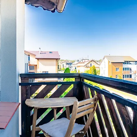 Rum i privatbostad Mila 12 - Kameralne Pokoje 300 M Od Plazy W Karwi