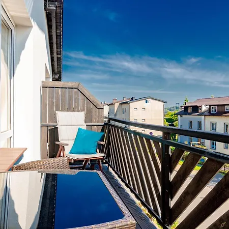 Rum i privatbostad Mila 12 - Kameralne Pokoje 300 M Od Plazy W Karwi