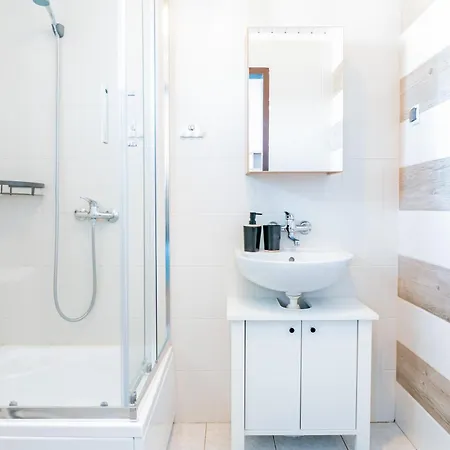 Mila 12 - Kameralne 300 M Od Plazy W Karwi Accommodatie bij particulieren *