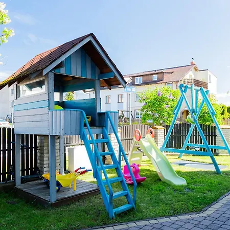 Mila 12 - Kameralne Pokoje 300 M Od Plazy W Karwi *