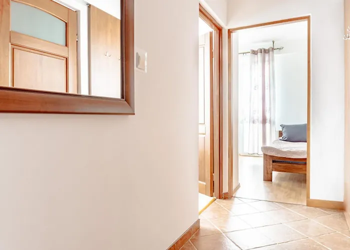 Mila 12 - Kameralne 300 M Od Plazy W Karwi Karwia